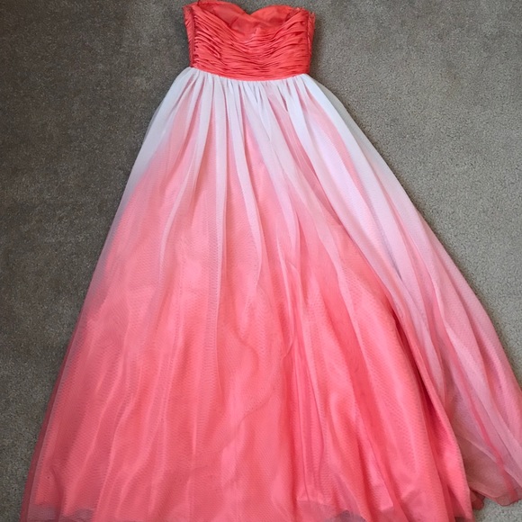 Prom Dress! - Picture 5 of 6